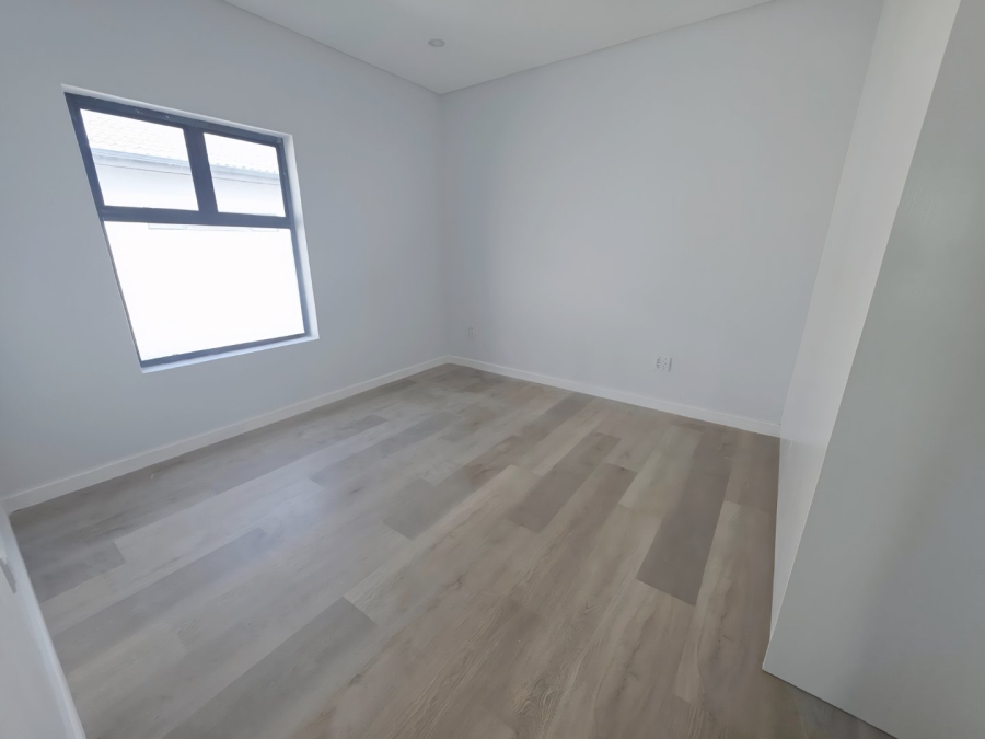 4 Bedroom Property for Sale in Sandown Western Cape